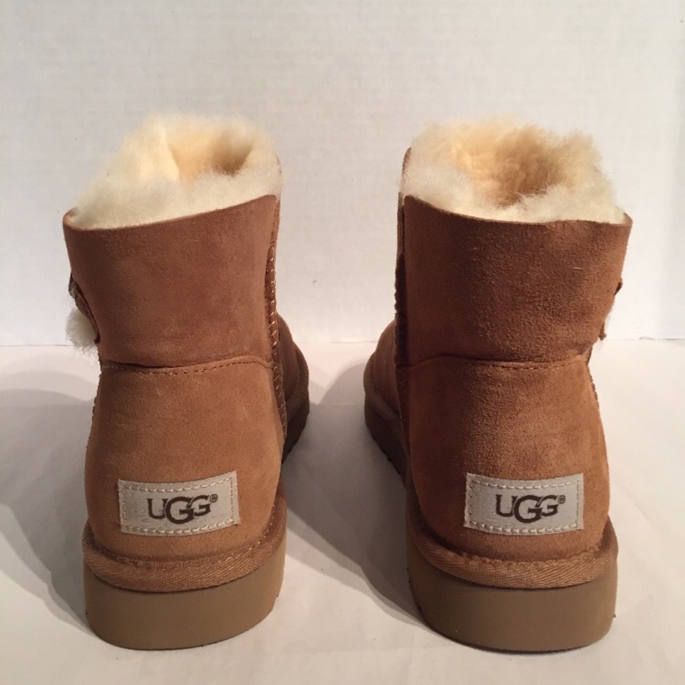 New UGG Mini Bailey Chestnut Poppy Suede Boots - Picture 4 of 8